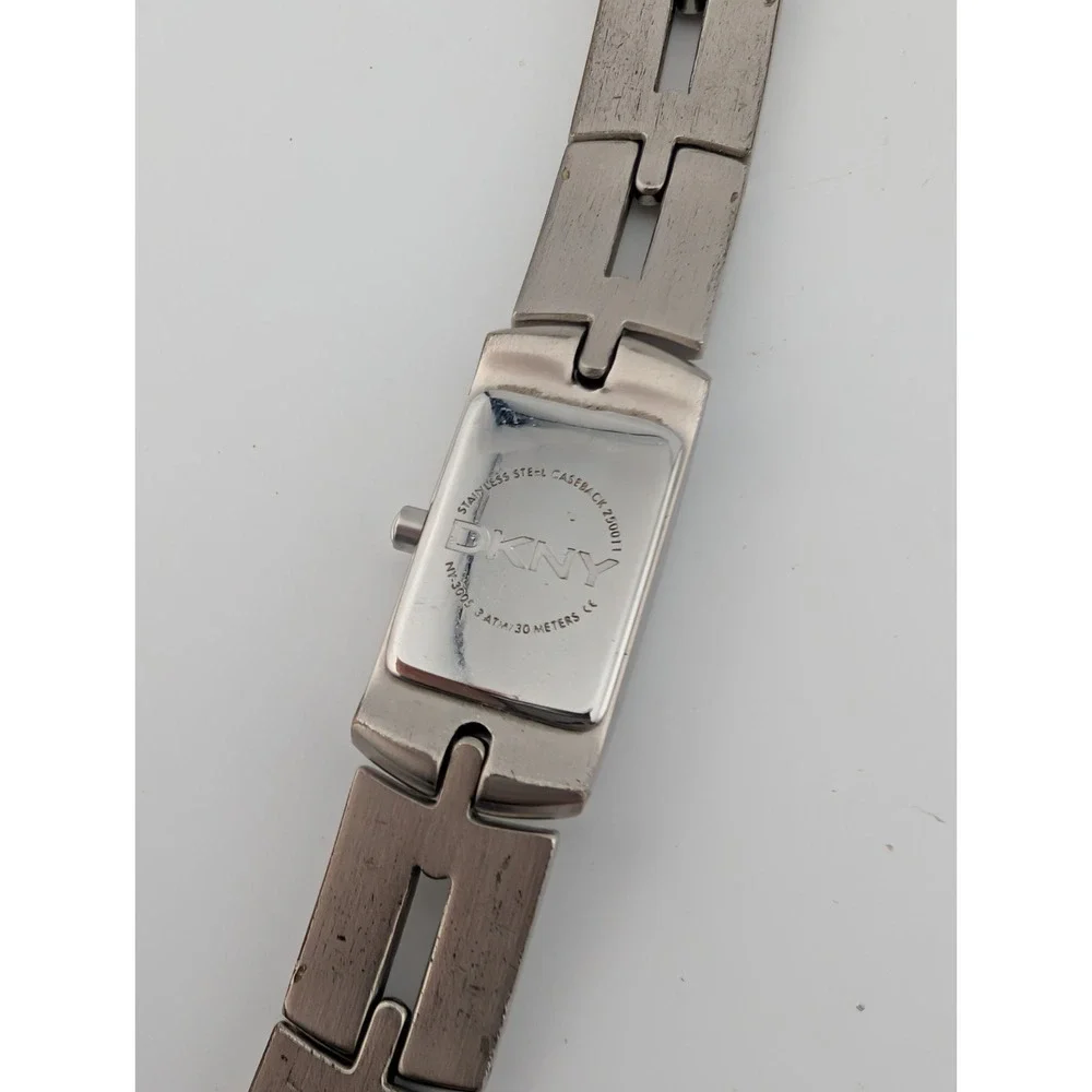 DKNY Watch Women 17mm Silver Case 6.25